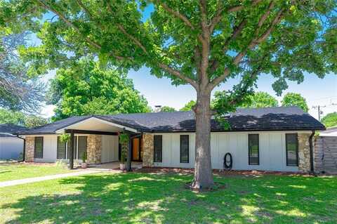 4458 Cardiff Avenue, Fort Worth, TX 76133