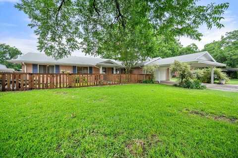 1206 Plattner Street, Grand Prairie, TX 75050