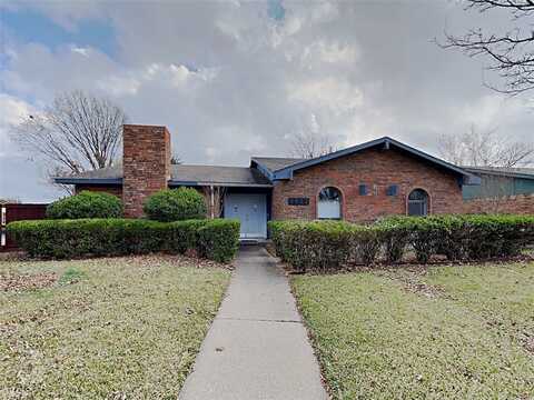 3522 Whitney Drive, Carrollton, TX 75007