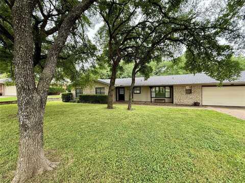 4011 Fairway Drive, De Cordova, TX 76049
