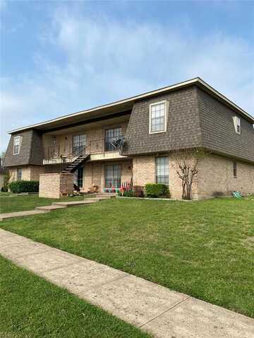 9501 Westpark Drive, Benbrook, TX 76126