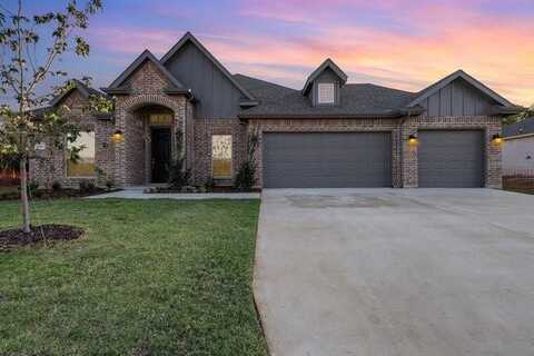 604 Alaina Drive, DeSoto, TX 75115
