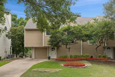 924 Canal Street, Irving, TX 75063