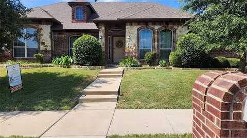 225 Brighton, DeSoto, TX 75115