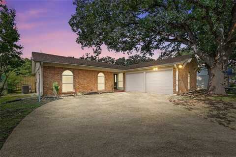 3502 Woodthrush Lane, Denton, TX 76209