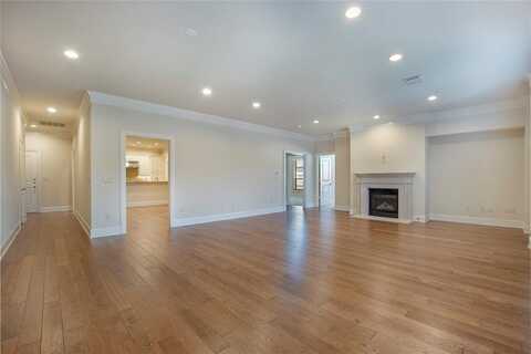6405 Bandera Avenue, Dallas, TX 75225