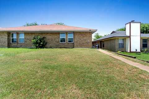 3407 Republic Drive, Forest Hill, TX 76140