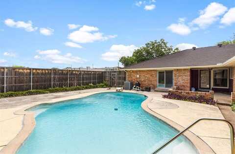 4945 Chilton Drive, Dallas, TX 75227