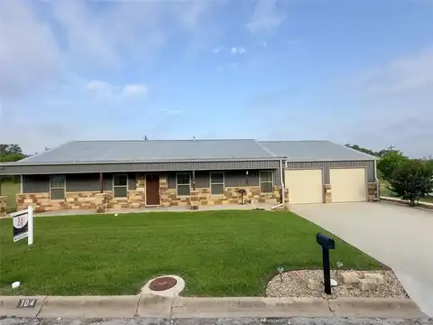 104 Nelson Drive, Comanche, TX 76442