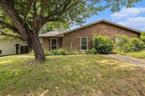 11349 Quail Run Street, Dallas, TX 75238