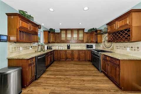 2205 Cecilia Court, Irving, TX 75060