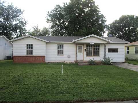 1112 Bishop Road, Burkburnett, TX 76354