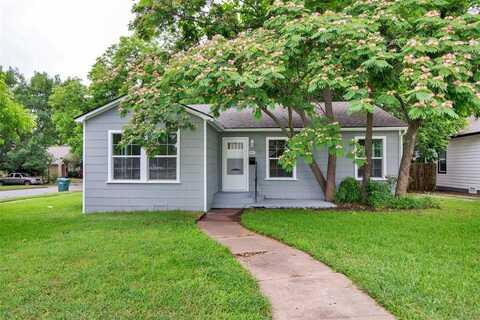 902 N Woods Street, Sherman, TX 75092