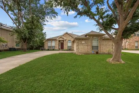 302 Abel Drive, Glenn Heights, TX 75154