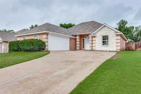 1001 Rolling Meadows Drive, Burleson, TX 76028