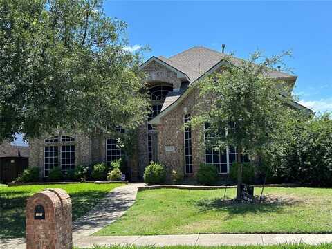 3828 COCHRAN Drive, Carrollton, TX 75010