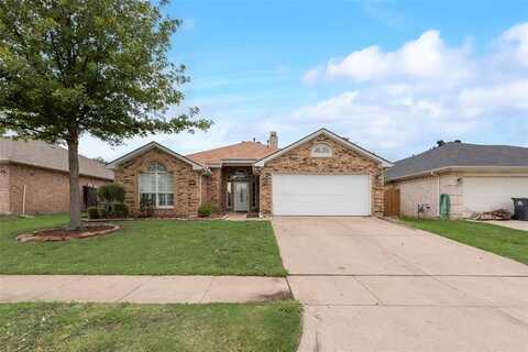 323 Crestview Drive, Arlington, TX 76018