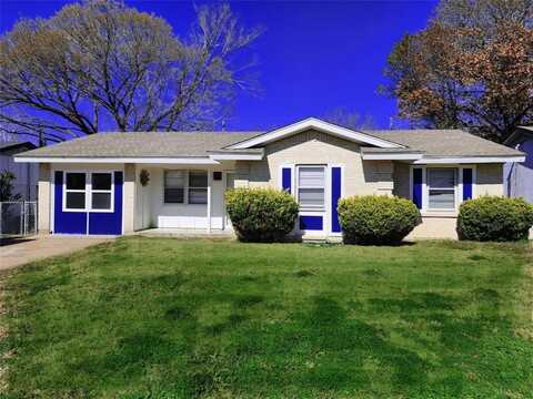 2626 Linda Drive, Ennis, TX 75119