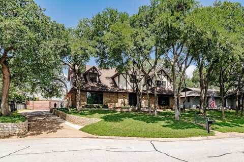 2304 Wakeforest Court, Arlington, TX 76012