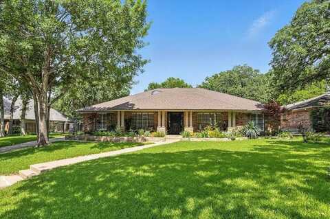 4915 Cross Creek Court, Arlington, TX 76017