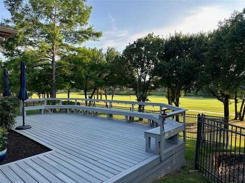 1651 Meadows Avenue, Lantana, TX 76226
