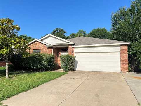 7912 Mirror Rock Lane, Denton, TX 76210