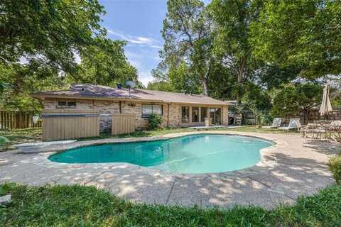 2602 Brentwood Circle, Arlington, TX 76013