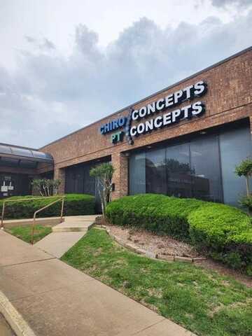 1313 N Travis Street, Sherman, TX 75090