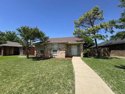 4729 Jasmine Drive, Fort Worth, TX 76137