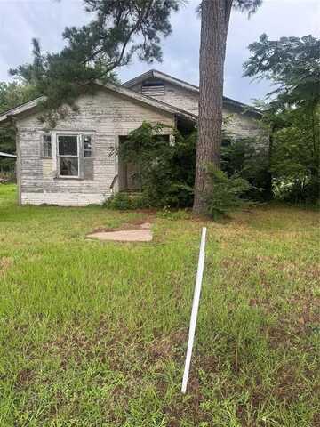195 1st Street NW, Detroit, TX 75436