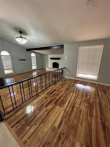 4601 Elm Ridge Lane, Garland, TX 75044