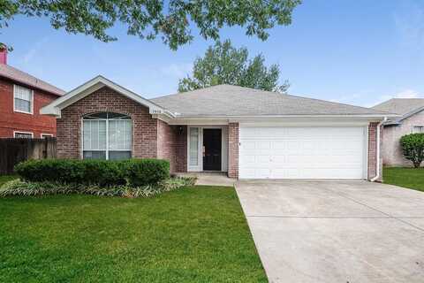 7956 Clear Brook Circle, Fort Worth, TX 76123