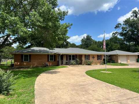 720 Robindale, Fairfield, TX 75840