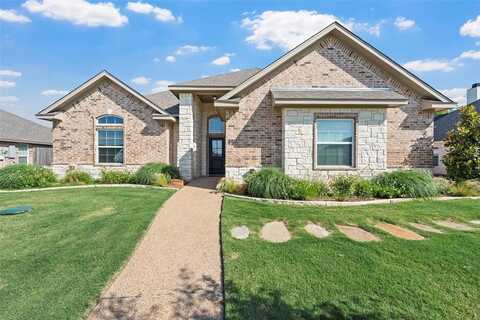 857 Day Star Drive, Hewitt, TX 76643