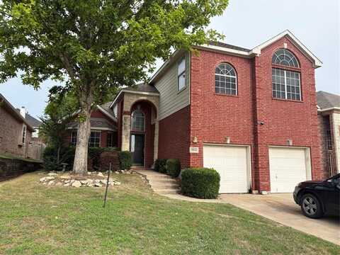 5021 Coral Creek Drive, Fort Worth, TX 76135
