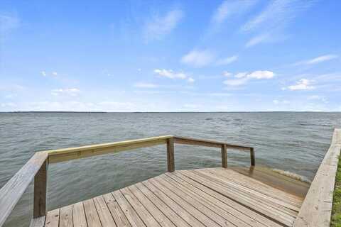 7511 Point Aquarius, Quinlan, TX 75474