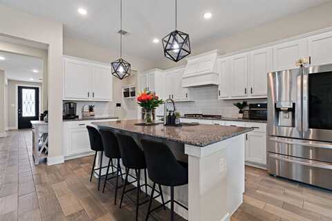 633 Taylor Drive, Fate, TX 75087