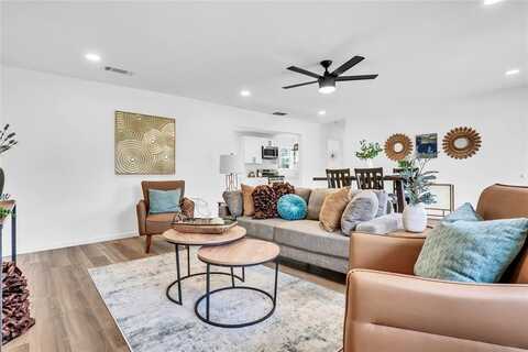 108 Fannin Drive, Euless, TX 76039
