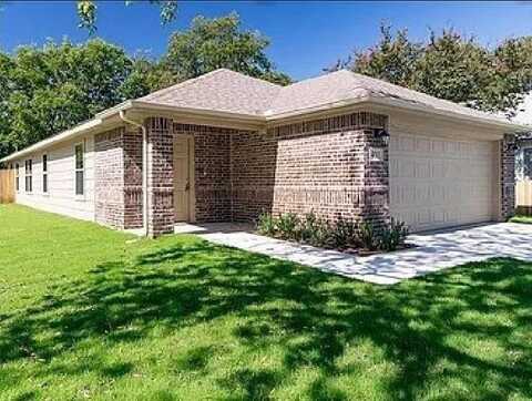 401 Ritchey Street, Gainesville, TX 76240