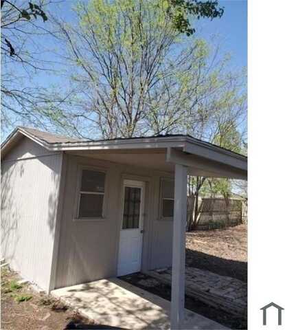 2045 Laney Drive, Sanger, TX 76266