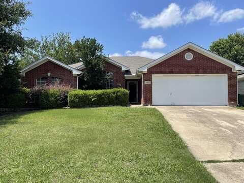 1405 High Crest Drive, Mansfield, TX 76063