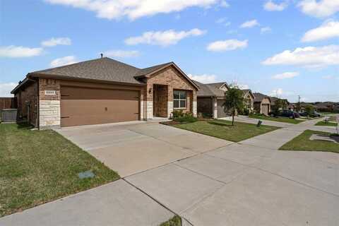 2233 Blythwood Trail, Fort Worth, TX 76108