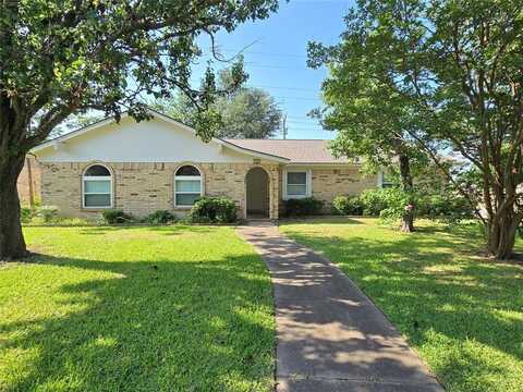 1000 Springdale Road, Bedford, TX 76021