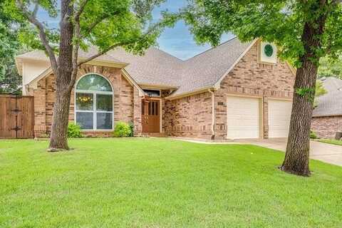 807 Rolling View Court, Highland Village, TX 75077
