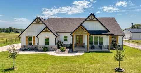 1401 County Road 1470, Chico, TX 76431