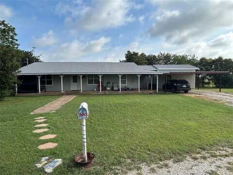 200 Scobee Road, Olney, TX 76460