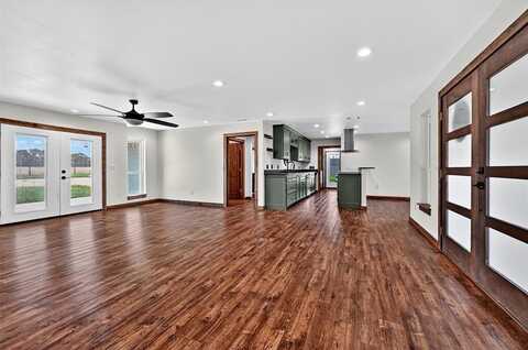 616 E Bells Boulevard, Bells, TX 75414