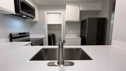 3611 W Northgate Drive, Irving, TX 75062