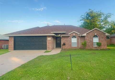 305 Newfield Street, Venus, TX 76084