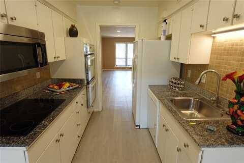 11344 Park Central Place, Dallas, TX 75230